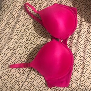New Victoria’s Secret bra